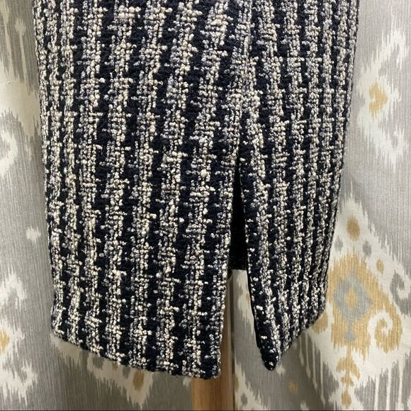 Ralph Lauren Collection | Fall 2004 Made-in-Italy Bouclé Tweed Skirt - Picture 7 of 16